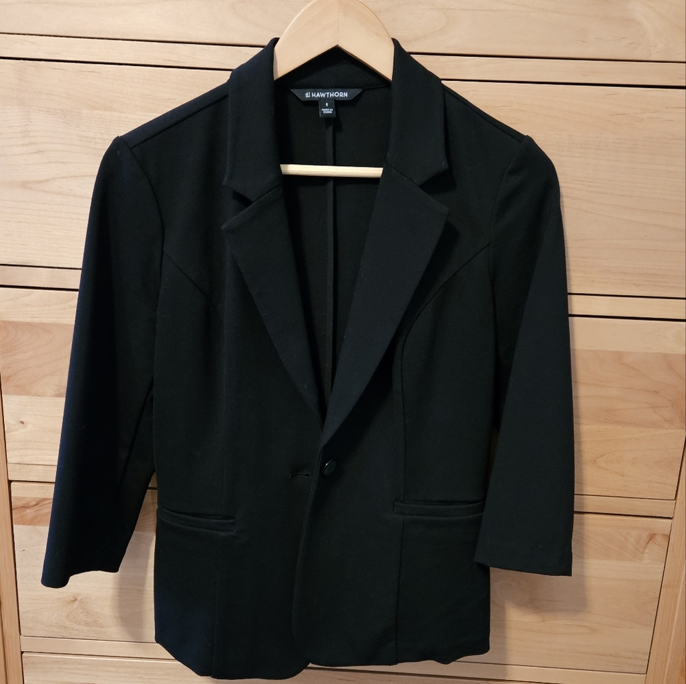 Black peplum blazer - small